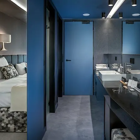 Hotel Urban Creme