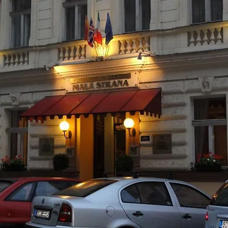 Hotell Mala Strana 4*
