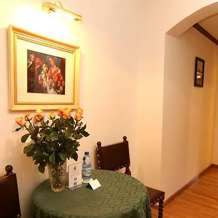 The King Charles Hotel 4*