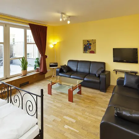 Capital 3*