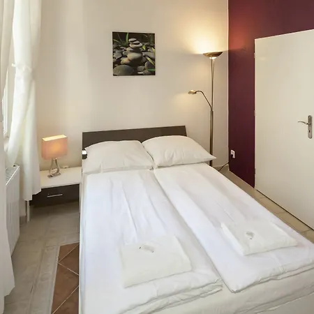 Capital Aparthotel