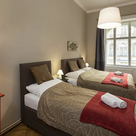 Apartment Old Town Square - Dlouha Prague