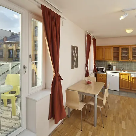 Aparthotel Capital 3*