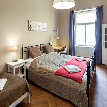 Apartment Old Town Square - Dlouha