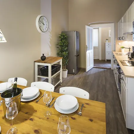 Old Town Square - Dlouha Apartment Prague