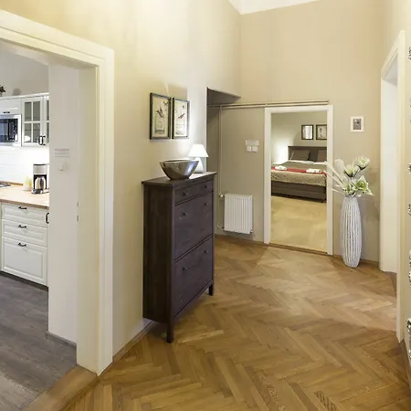 Apartment Old Town Square - Dlouha