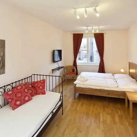 Aparthotel Capital 3*