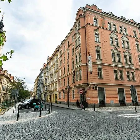 Caruso Old Town Hotel 4*