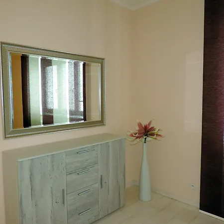 Homeroomsprague Apartment *