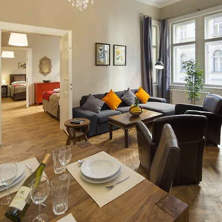Old Town Square - Dlouha Apartment Prague