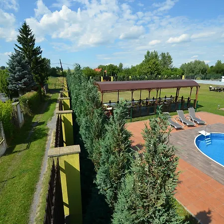 Aura Design & Garden Pool Hotel