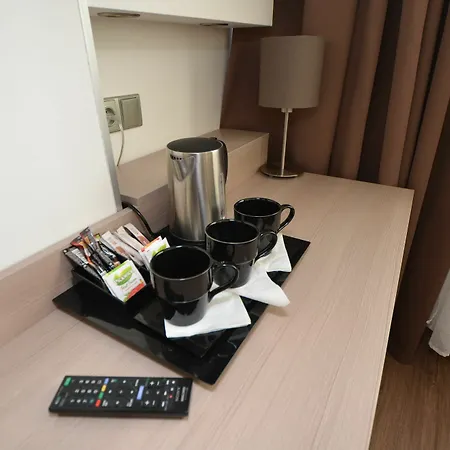 Aura Design & Garden Pool Hotel 3*