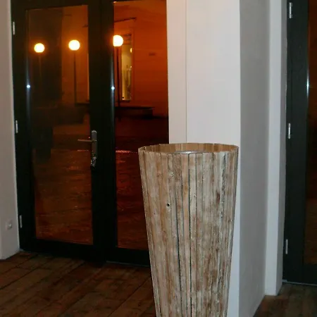 荣格曼酒店