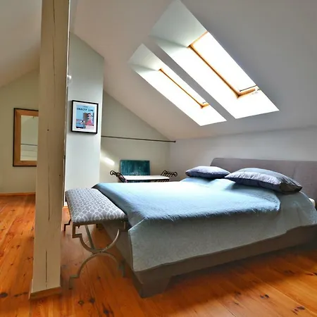 The Loft @ Museum Apartment