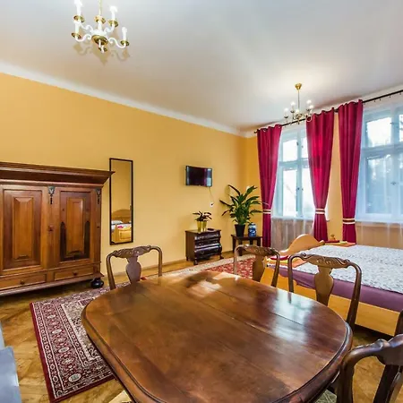 Daire Nostalgia Prag
