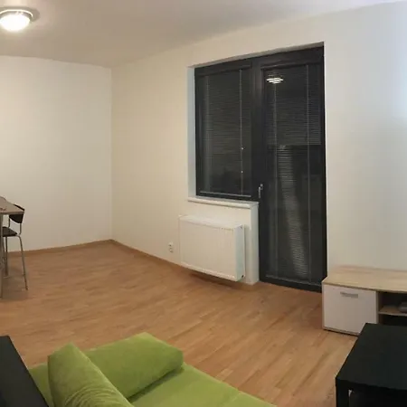 Waltrovka Apartment