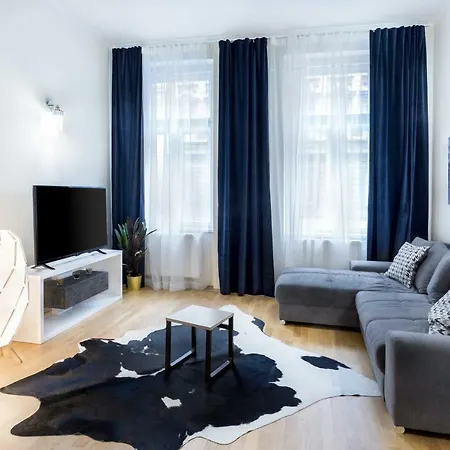 Apartment In Rumunska 355/9