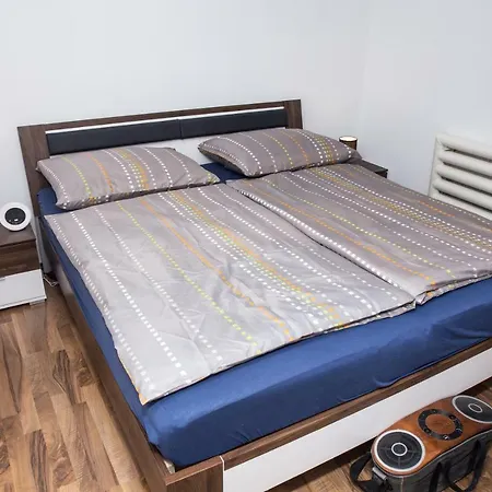Family House With Parking Holiday home Prague