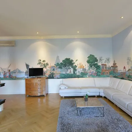Panoramic Loft