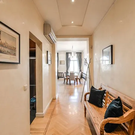 Panoramic Loft Apartment *
