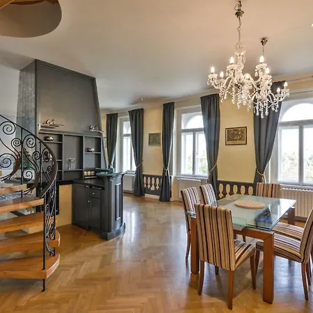 Panoramic Loft Prague