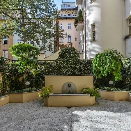 Apartment Panoramic Loft Prague