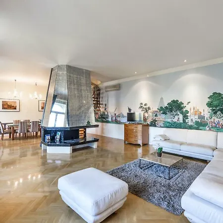 Apartment Panoramic Loft Prague