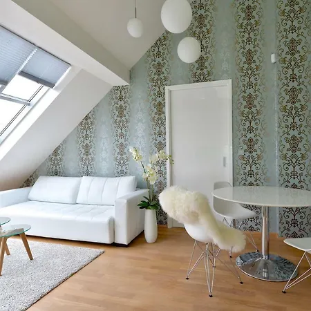 Designer Loft 2