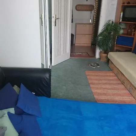 Ladaroom
