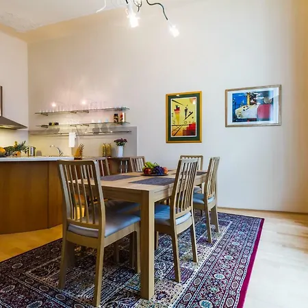 Apartment Victor Prag