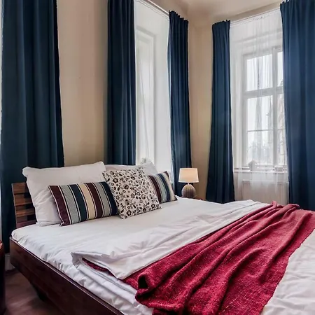 Apartment Near Charles Bridge By Michal&friends Prague