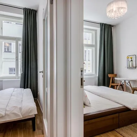 Apartment Zizkov By Michal&friends Prague