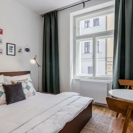Apartment Zizkov By Michal&friends *