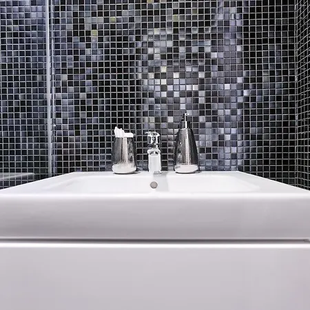 Royal Route Lesser Town Apartment *