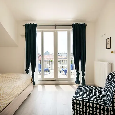 Wenzigova Apartment *