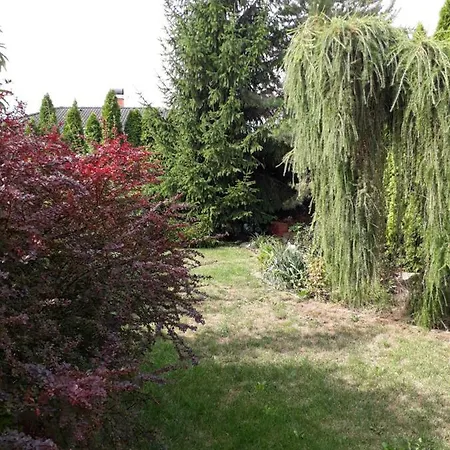 Apartman V Zahrade Apartment *