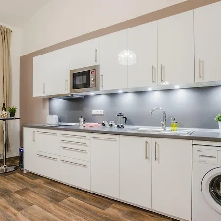 Apartment Near Charles Bridge By Michal&friends *
