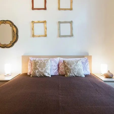 Apartment Victoria Design Stays - Apartment Slavojova *