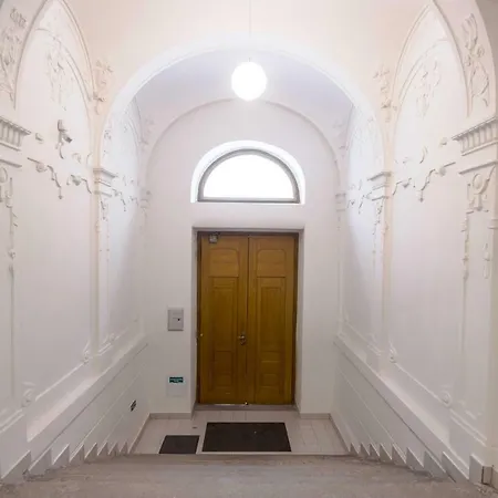 Apartment Ruterra With Private Terrace Prague