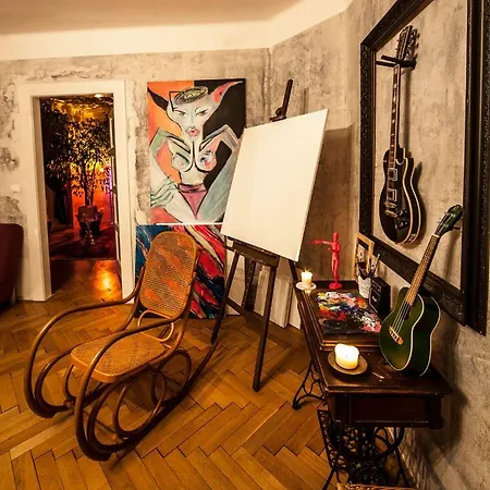 Authentic Art