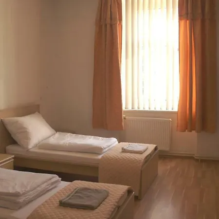 7 Bubenecska Apartment Prague
