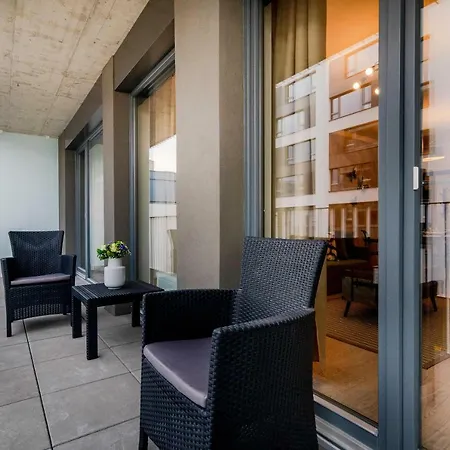Luxury Parking By Michal&friends Apartment Prague