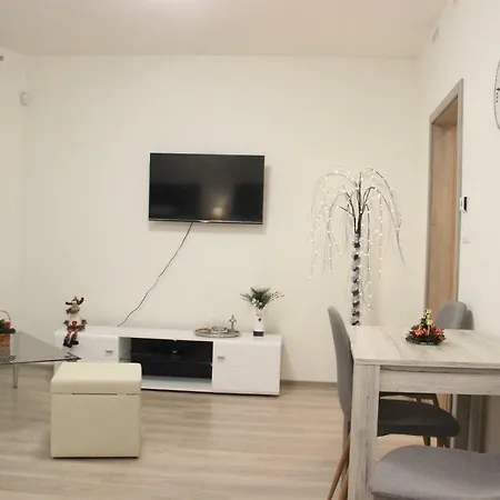 H+ Apartman Letiste