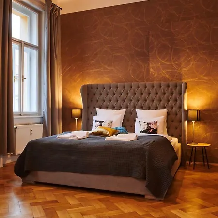 Apartment Royal Route Lesser Town Prague