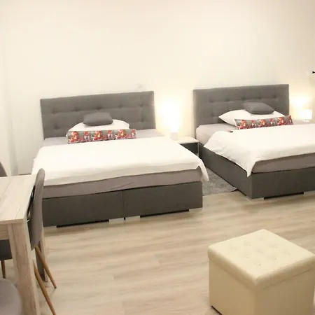 Apartman Apartment *