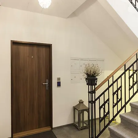 Expat House Apartment Prague