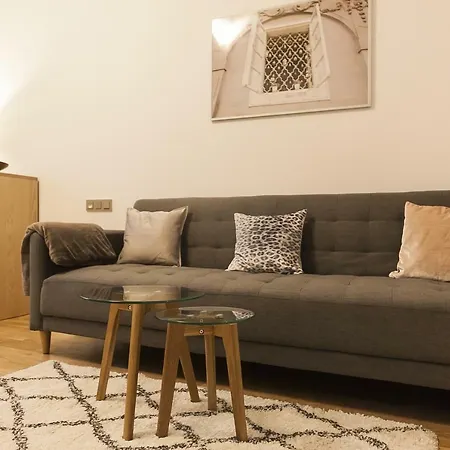 Expat House
