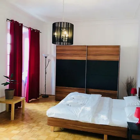 Royal Road Ii Apartment *