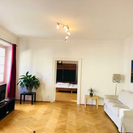 Apartment Royal Road Ii Prague
