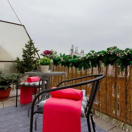 Old Town Studio Apartment